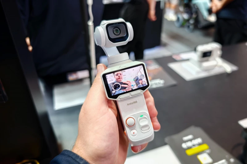 Insta360 Luna Pro на выставке IFA, похожая на модель Luna Ultra