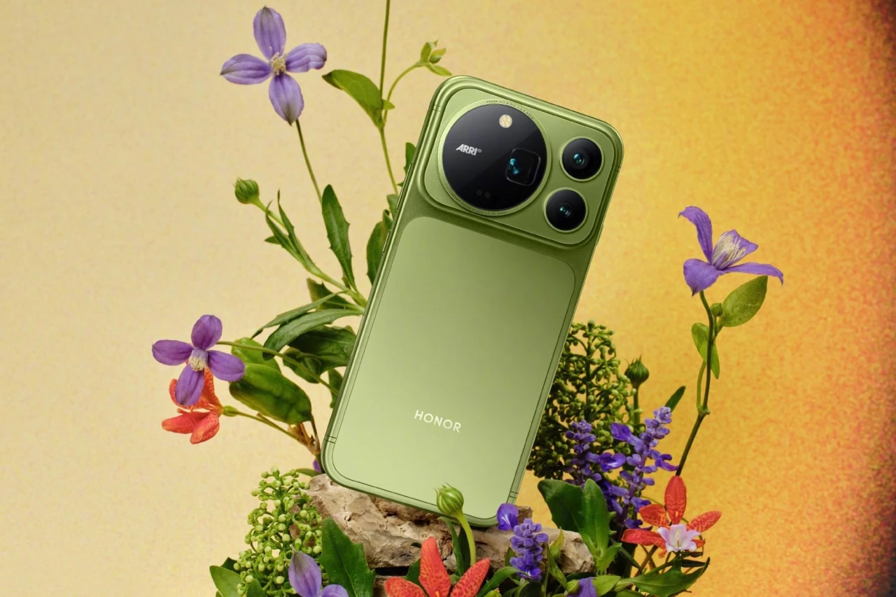 Мшисто-зеленый Honor Magic 9 Pro Max, также доступный в черном и серебристом цветах